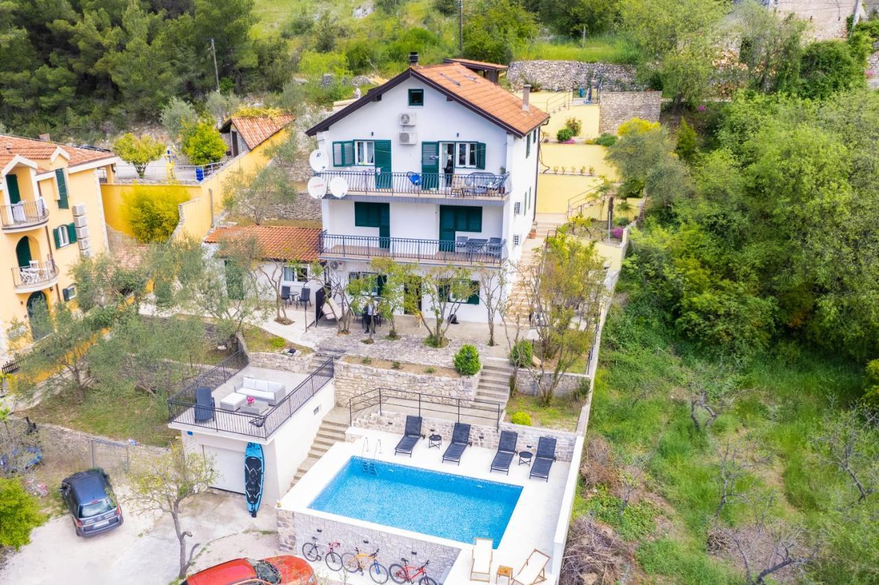 Mila And Jurija Formenti 2 Apartments In Heart Of Nautic Marina, With Heated Swimming Pool, Bikes, Sup, Kajak Skradin Exterior photo